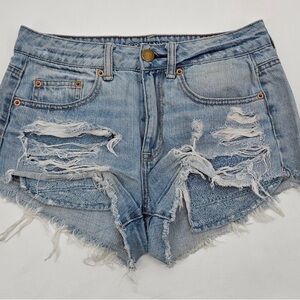 American Eagle Outfitters Hi-Rise Festival Light Wash Distressed Denim Shorts 🦅🤍